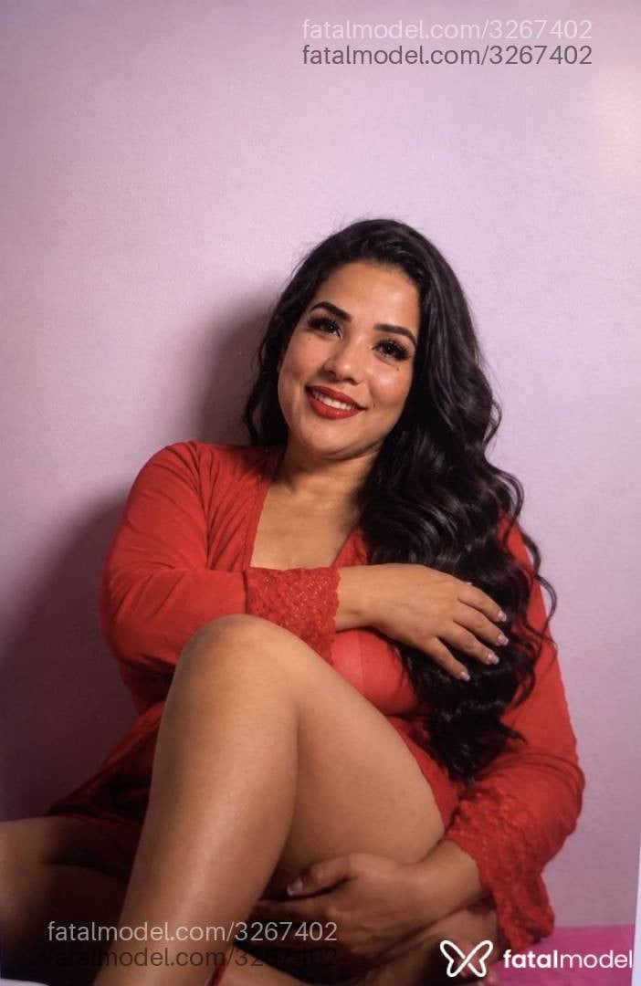 Acompanhante mulher morena (o) de olhos pretos - Bruna Santos