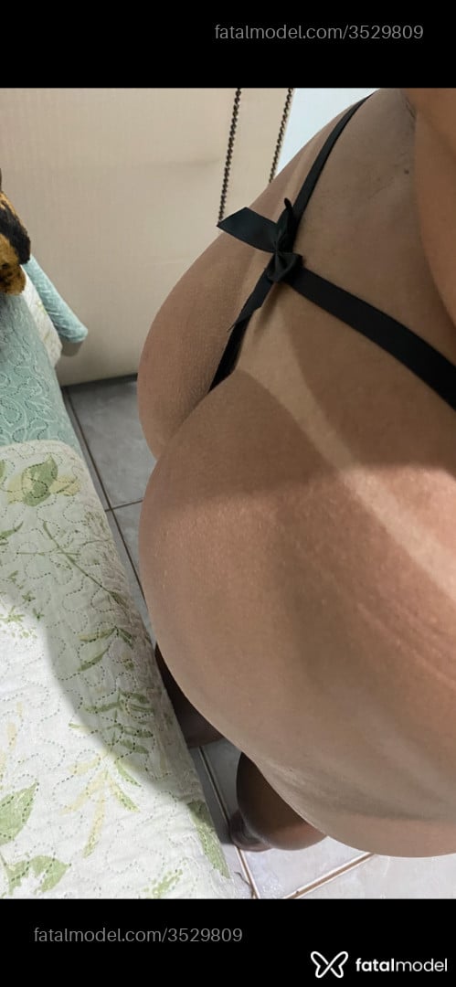 Acompanhante mulher morena (o) de olhos castanhos - Patricia