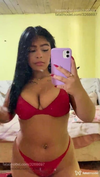 Acompanhante mulher morena (o) de olhos verdes em Guaíba Acompanhante mulher morena (o) de olhos verdes em Guaíba - Milaa