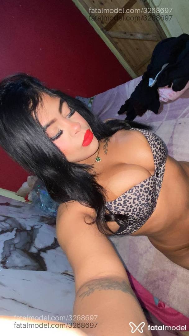 Acompanhante mulher morena (o) de olhos verdes - Milaa