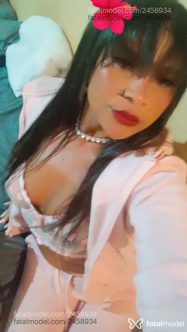 Acompanhante mulher morena (o) de olhos pretos - Bella