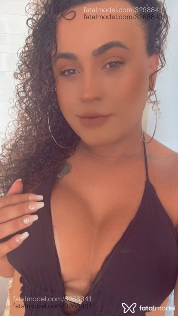 Acompanhante mulher trans com cabelo castanho de olhos castanhos em São Leopoldo - Rebeca