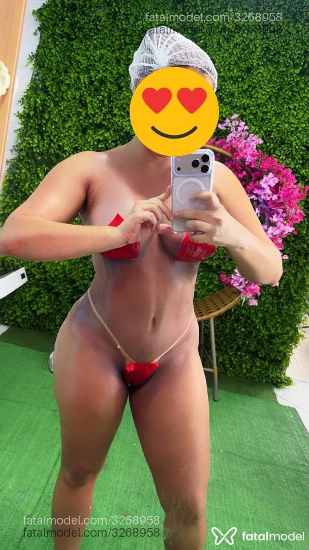 Acompanhante mulher com cabelo castanho de olhos castanhos - Amanda Ricci