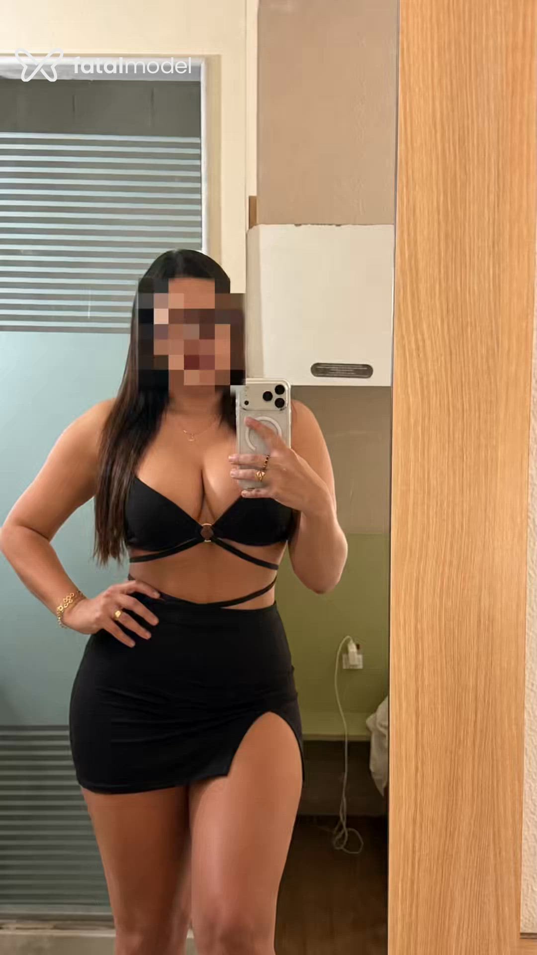 Acompanhante mulher com cabelo castanho de olhos castanhos em São Mateus Acompanhante mulher com cabelo castanho de olhos castanhos em São Mateus - Amanda Ricci