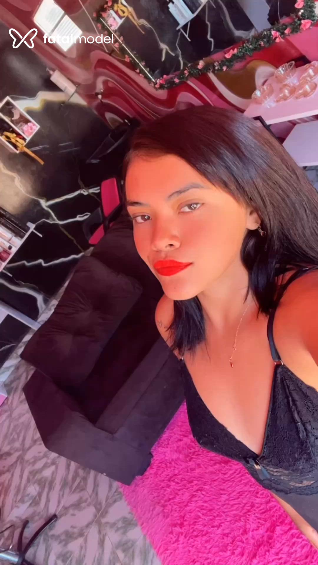 Acompanhante mulher morena (o) de olhos pretos - Fernanda Acompanhante mulher morena (o) de olhos pretos - Fernanda