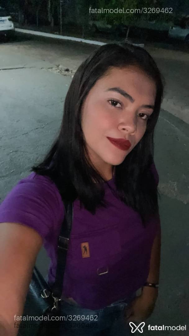 Acompanhante mulher morena (o) de olhos pretos - Fernanda