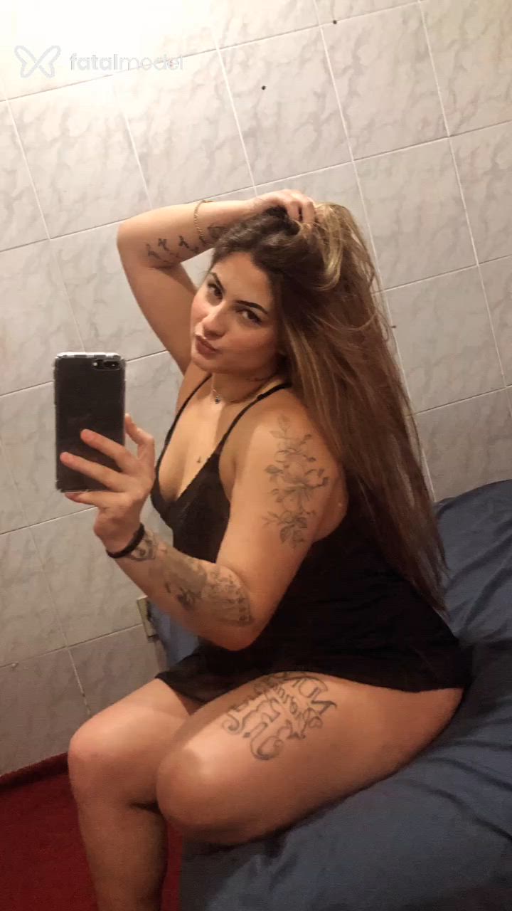 Acompanhante mulher loira (o) de olhos azuis - Mirella Vargas