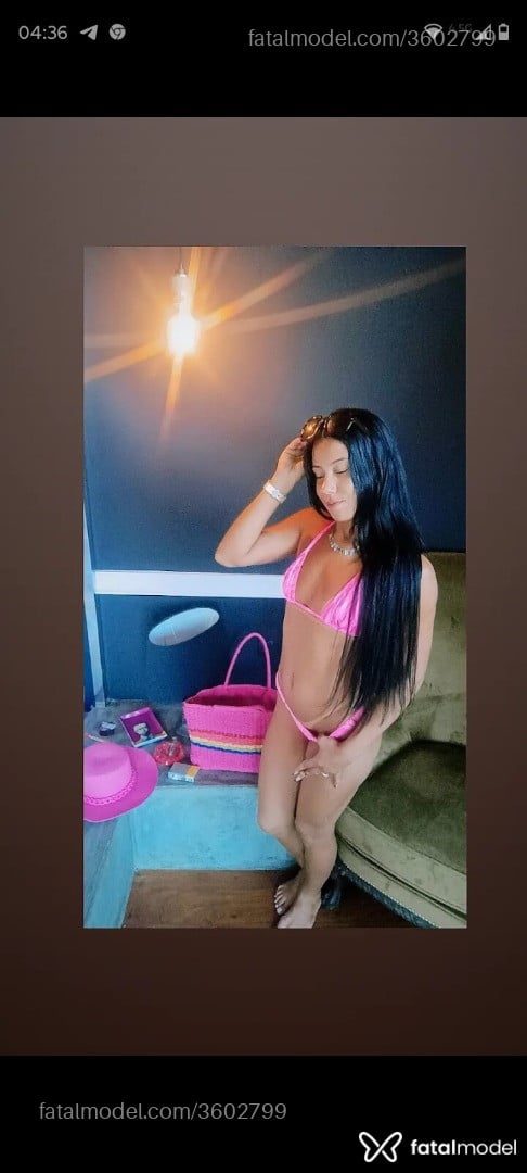 Acompanhante mulher morena (o) de olhos pretos - Ayannei