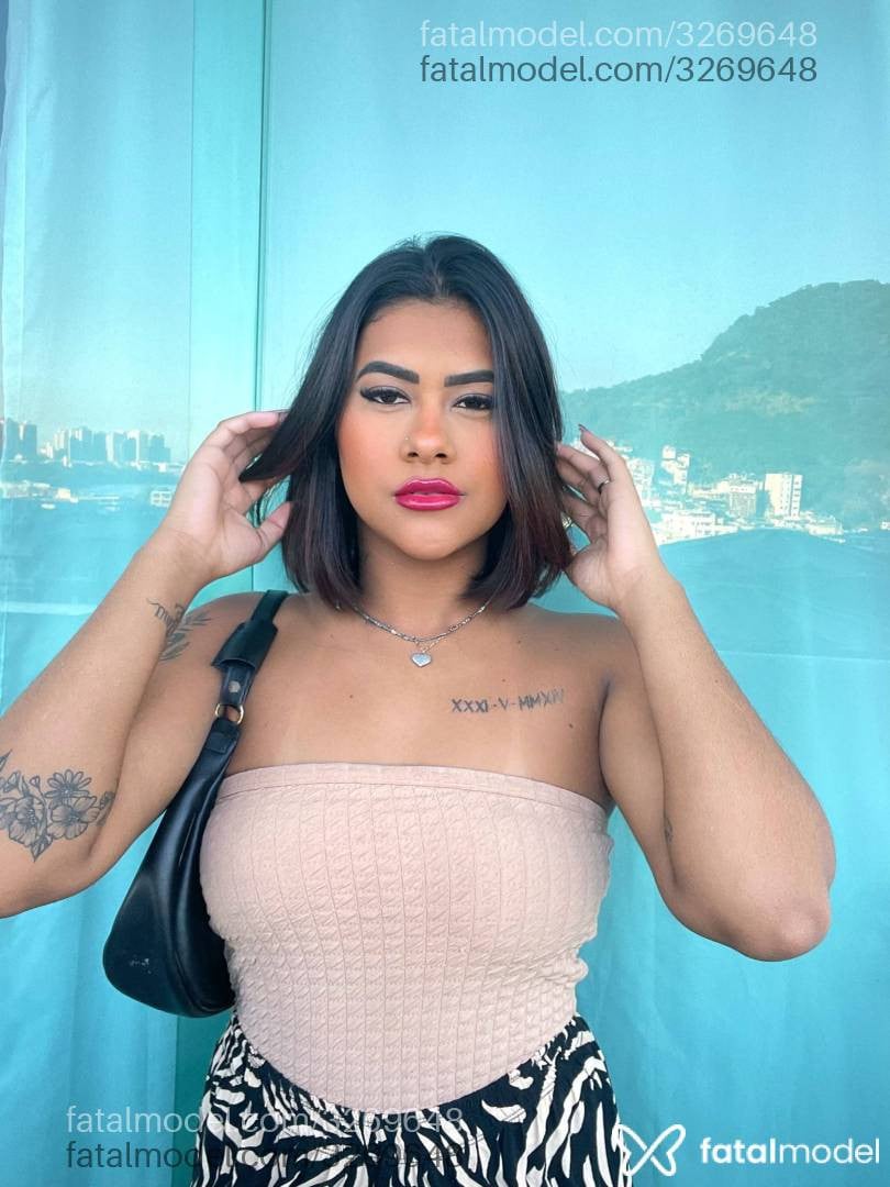 Acompanhante mulher morena (o) de olhos castanhos - Joyce Lima