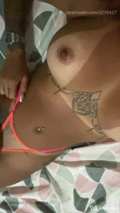 Acompanhante mulher com cabelo castanho de olhos mel em Juiz de Fora - Isadora