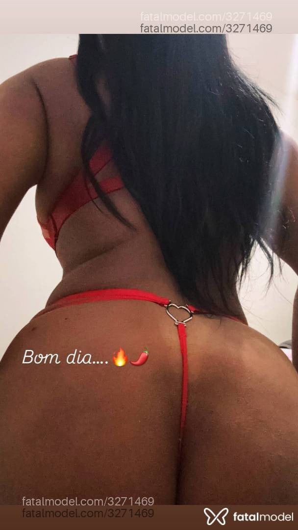 Acompanhante mulher morena (o) de olhos pretos - Juh