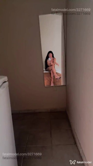 Acompanhante mulher trans morena (o) de olhos castanhos em Caratinga - Victoria Silva