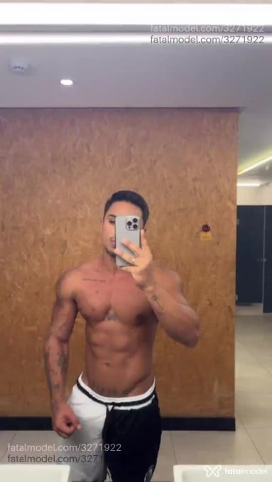 Acompanhante homem morena (o) de olhos castanhos em São Paulo Acompanhante homem morena (o) de olhos castanhos em São Paulo - Lucas Campos