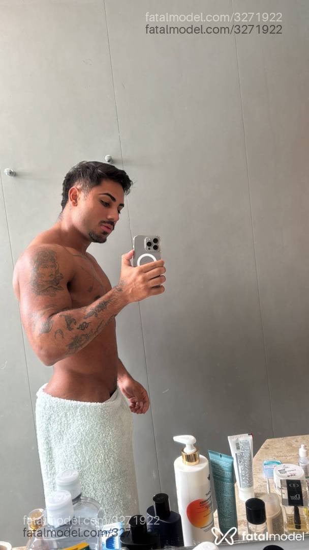 Acompanhante homem morena (o) de olhos castanhos em São Paulo Acompanhante homem morena (o) de olhos castanhos em São Paulo - Lucas Campos