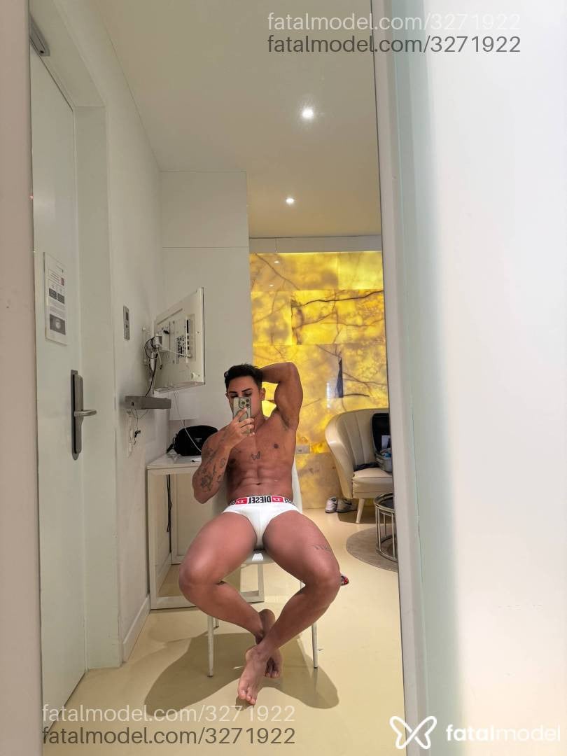 Acompanhante homem morena (o) de olhos castanhos em São Paulo Acompanhante homem morena (o) de olhos castanhos em São Paulo - Lucas Campos