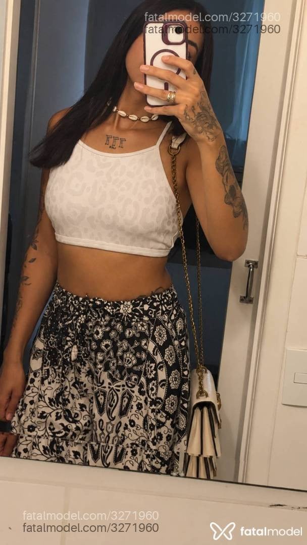 Acompanhante mulher morena (o) de olhos pretos - Angel