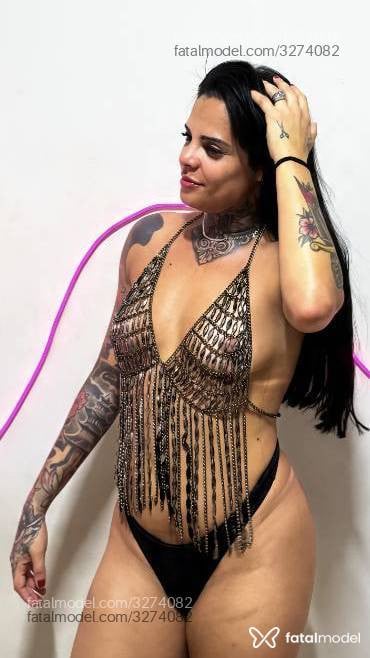 Acompanhante mulher morena (o) de olhos mel - Morgana