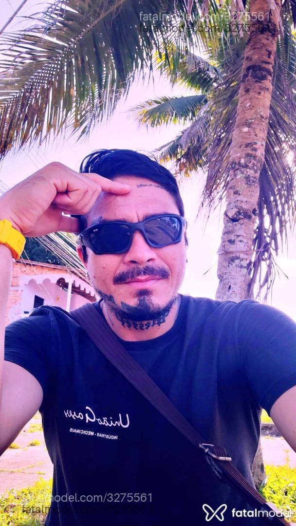 Acompanhante homem morena (o) de olhos castanhos - Diego Oliver