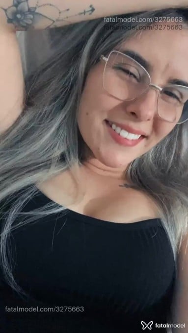 Acompanhante mulher loira (o) de olhos castanhos em Matinhos Acompanhante mulher loira (o) de olhos castanhos em Matinhos - Isabella