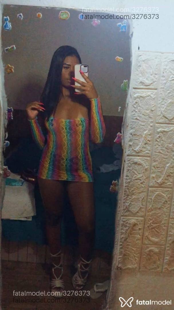 Acompanhante mulher morena (o) de olhos mel em Campos dos Goytacazes - Mel Suite