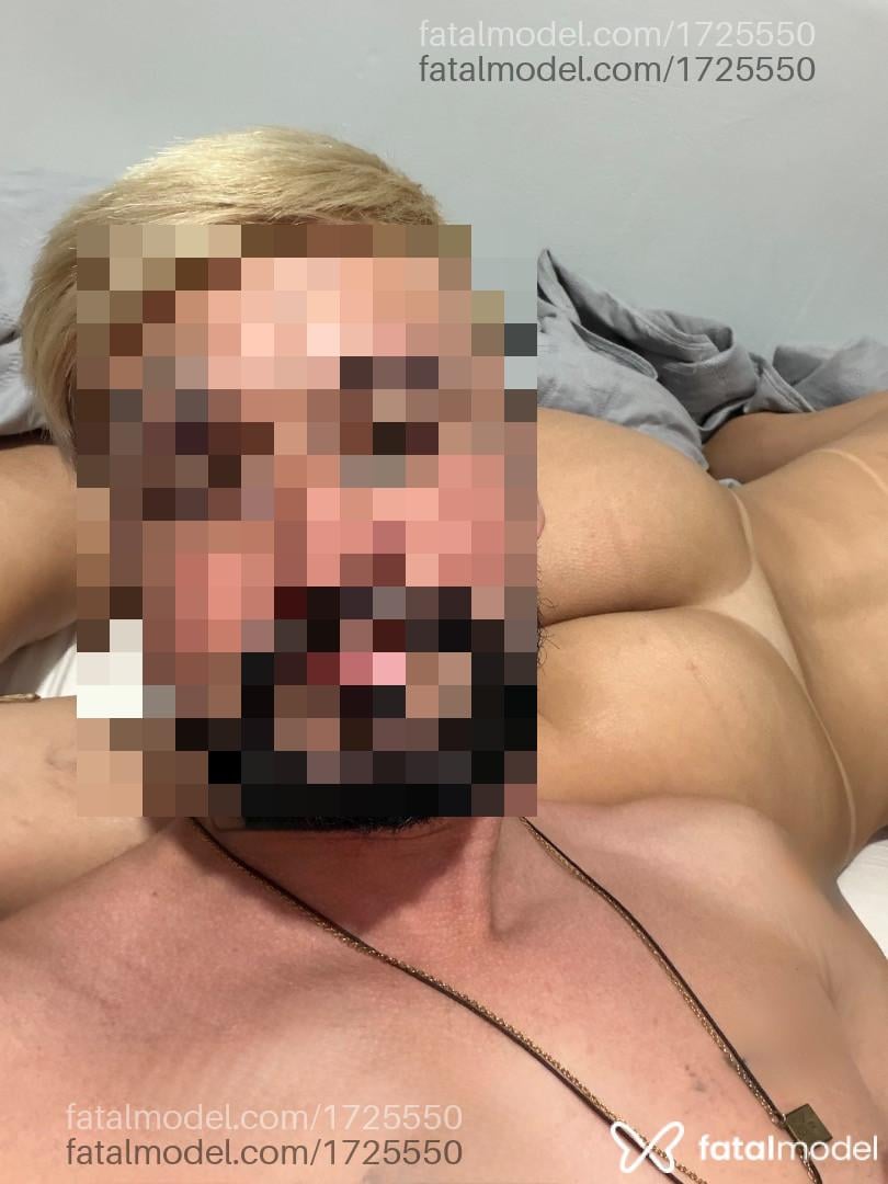 Acompanhante homem loira (o) de olhos mel - ANUNCIANTE