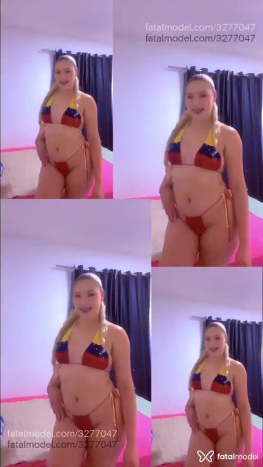Acompanhante mulher loira (o) de olhos mel em Camboriú - Andreina