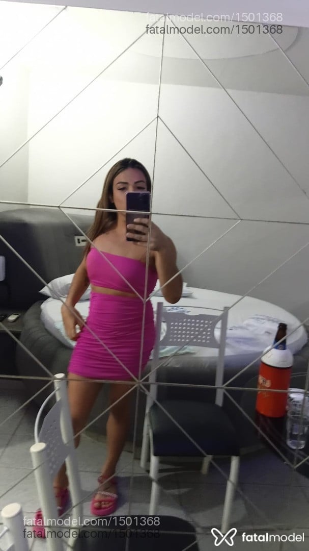 Acompanhante travesti loira (o) de olhos castanhos - Lauane