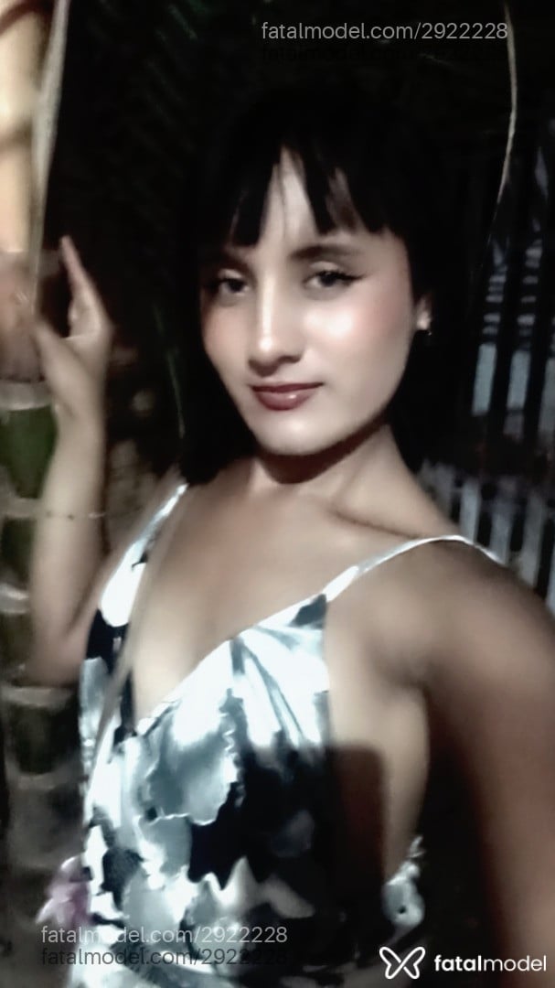 Acompanhante mulher trans morena (o) de olhos castanhos - Stephanie Smith