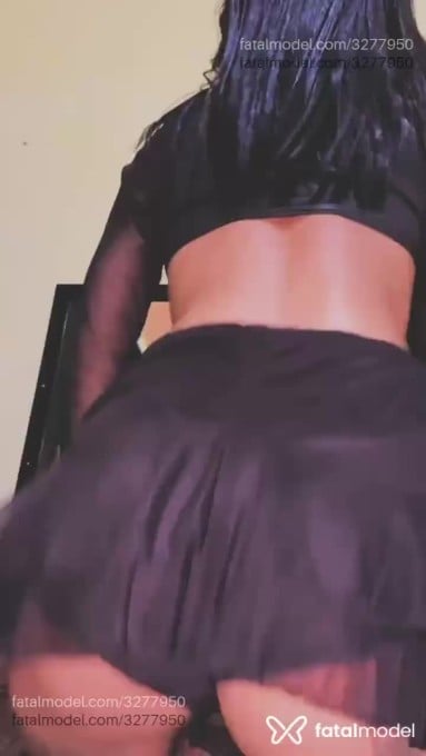Acompanhante mulher com cabelo castanho de olhos pretos em Betim Acompanhante mulher com cabelo castanho de olhos pretos em Betim - Nicklua