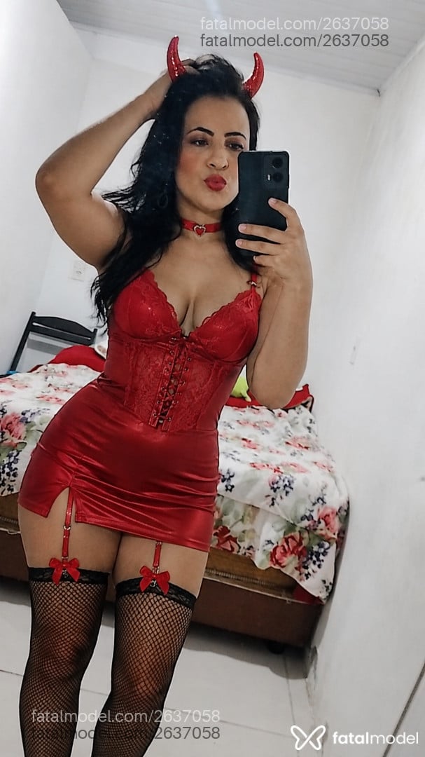 Acompanhante mulher morena (o) de olhos castanhos - Bruna Rafaella