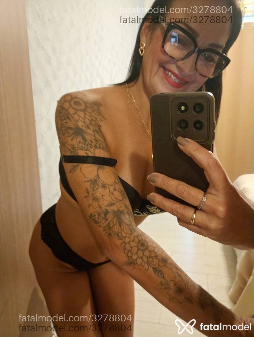 Acompanhante mulher morena (o) de olhos castanhos em Jaraguá do Sul - Renata Martins