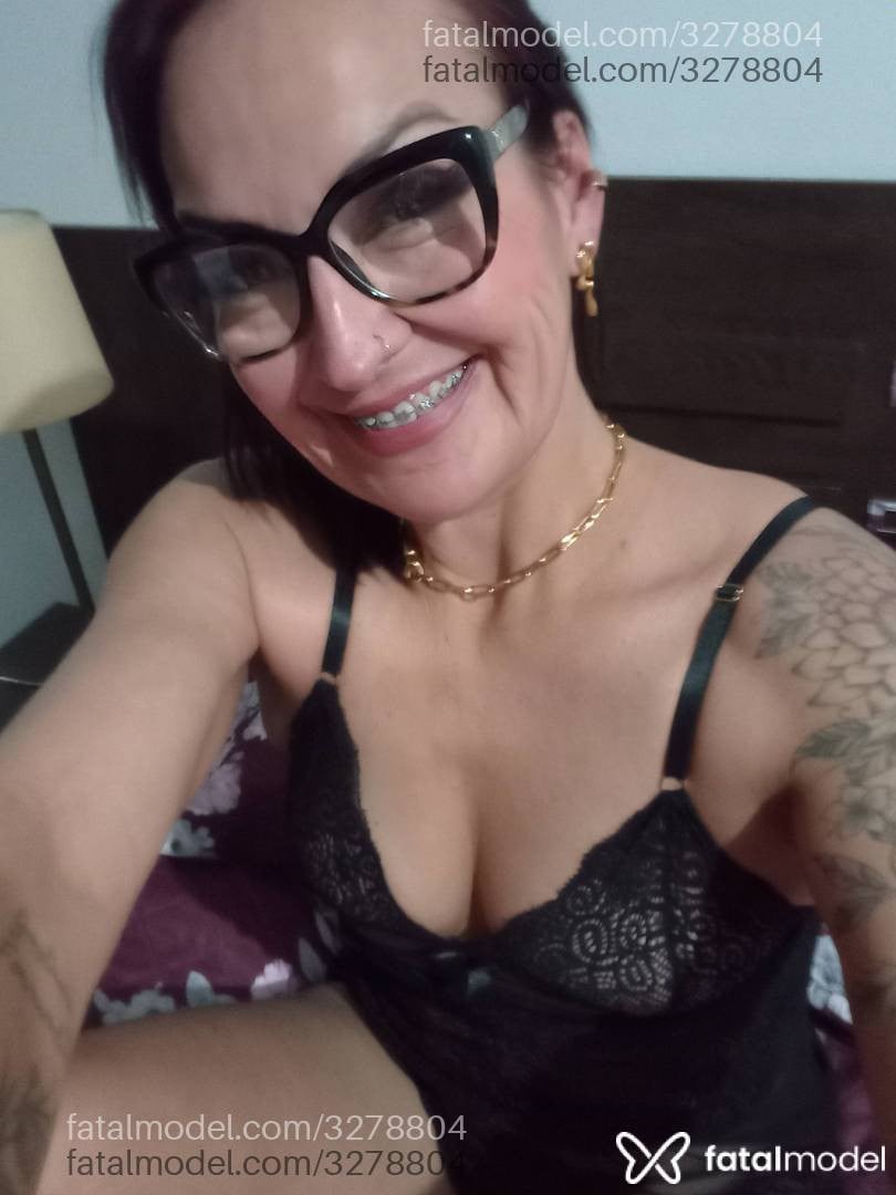 Acompanhante mulher morena (o) de olhos castanhos em Rio do Sul - Renata Martins