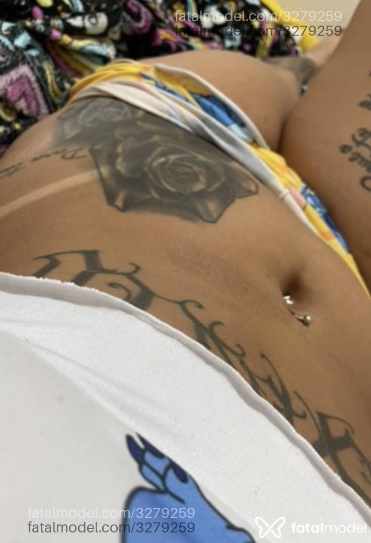 Acompanhante mulher morena (o) de olhos castanhos em Palmas - Náthalia Medeiros