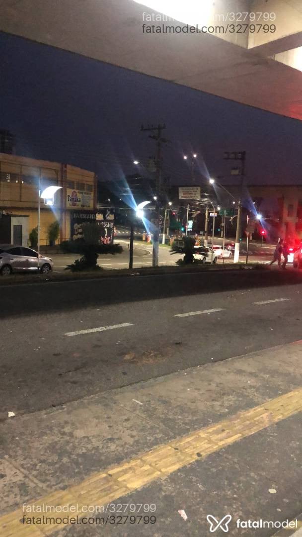 Acompanhante mulher trans morena (o) de olhos castanhos - Bia Lacerda