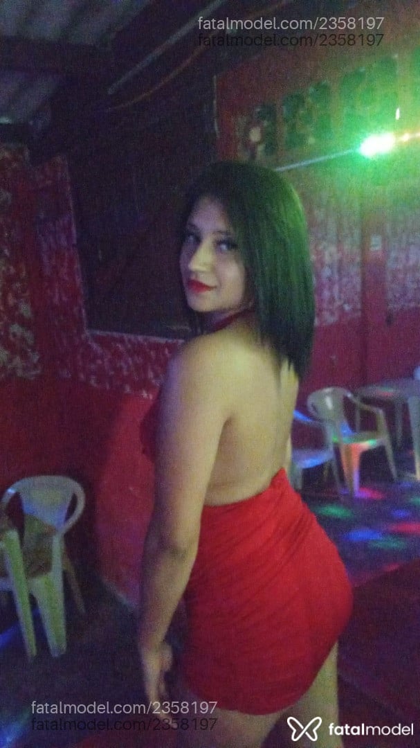 Acompanhante mulher morena (o) de olhos verdes - Gabriely