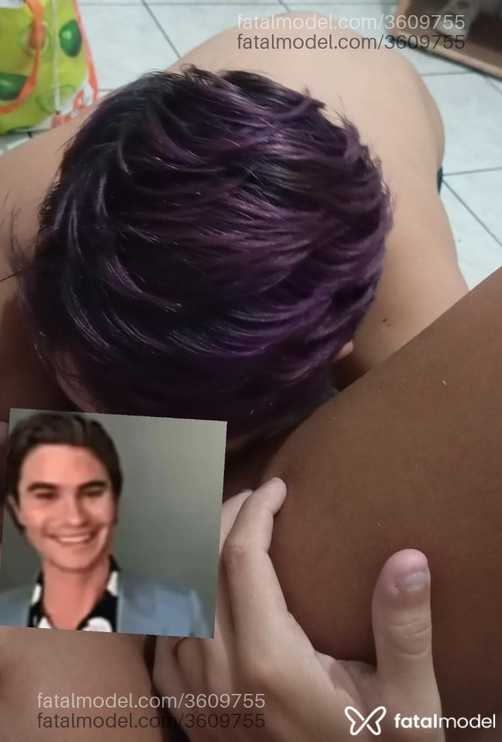 Acompanhante homem morena (o) de olhos castanhos - Kenji