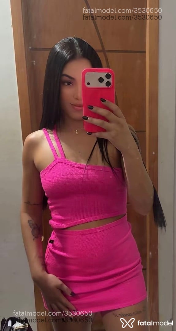 Acompanhante mulher morena (o) de olhos pretos - Grazi