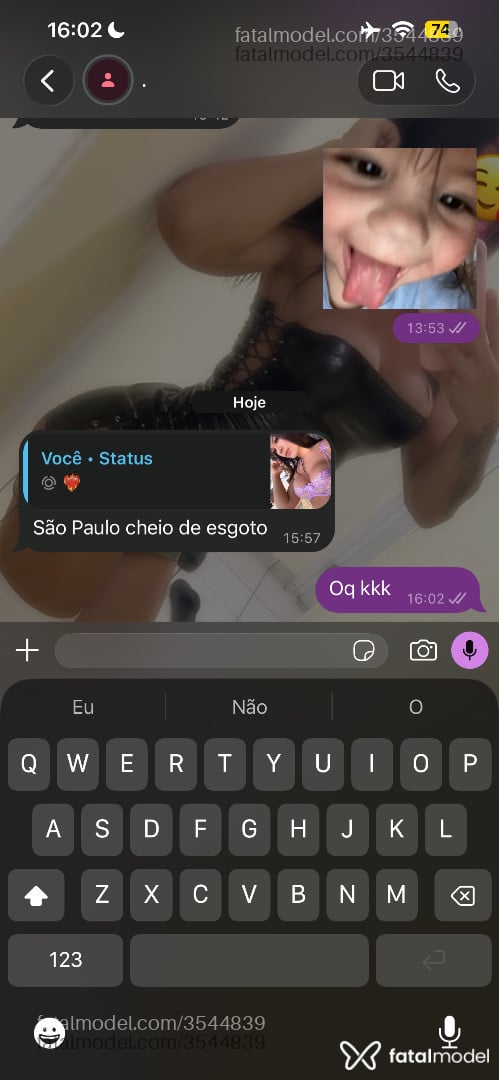 Acompanhante mulher trans morena (o) de olhos castanhos - Ana Laryssa