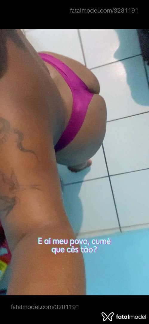 Acompanhante mulher com cabelo castanho de olhos castanhos em Santarém - Nay Belamonte