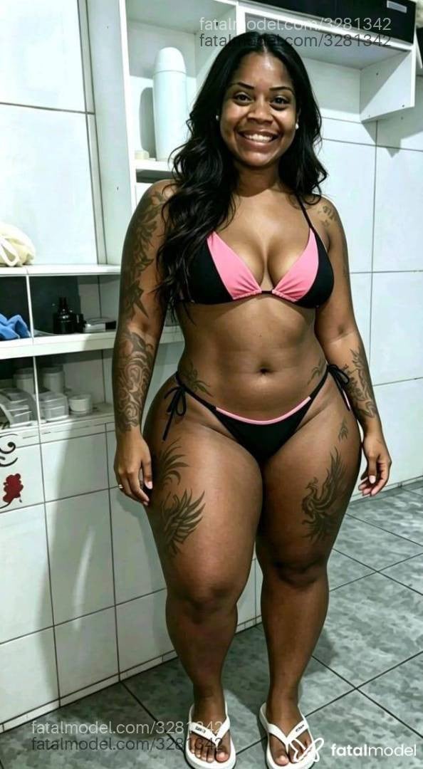 Acompanhante mulher morena (o) de olhos castanhos - Patríciavasconcelo