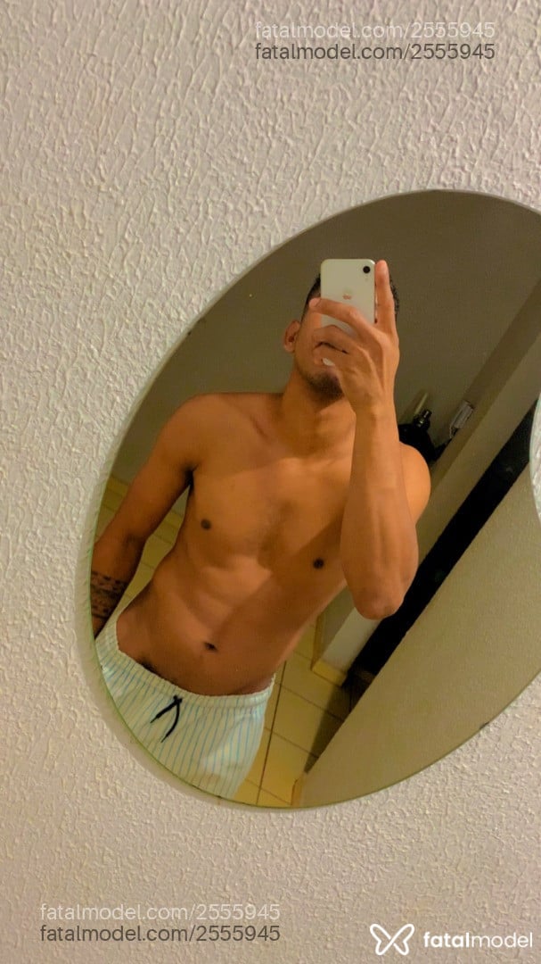 Acompanhante homem morena (o) de olhos castanhos - Ralf Soares