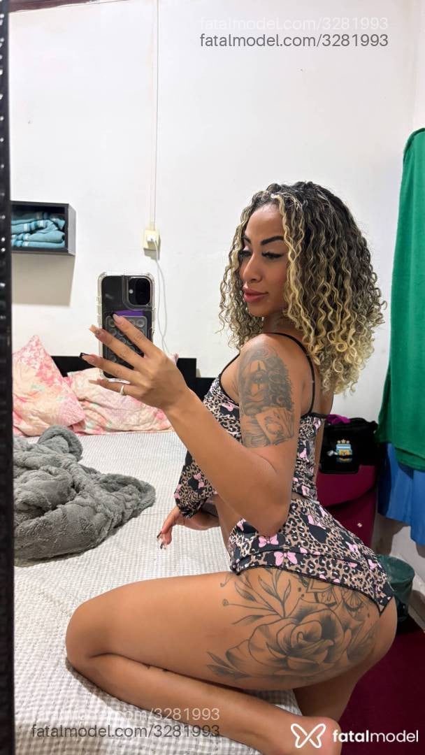 Acompanhante mulher morena (o) de olhos castanhos - Tifany