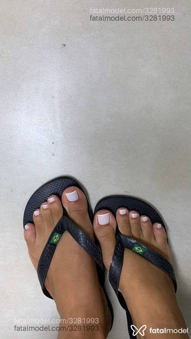 Acompanhante mulher morena (o) de olhos castanhos - Gabi