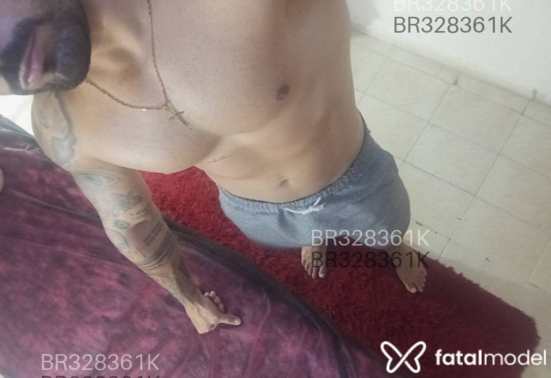Acompanhante homem morena (o) de olhos castanhos em São Luís - Felipe