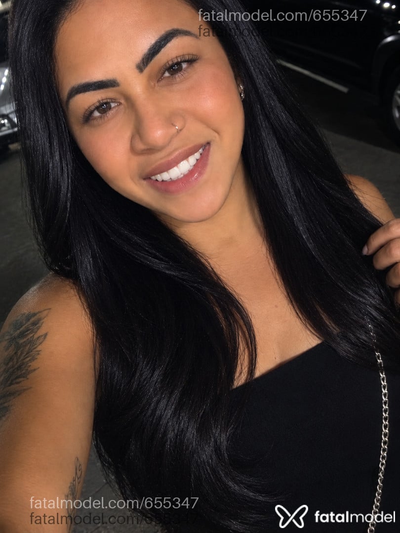 Acompanhante travesti morena (o) de olhos castanhos - Ágatha Arrais