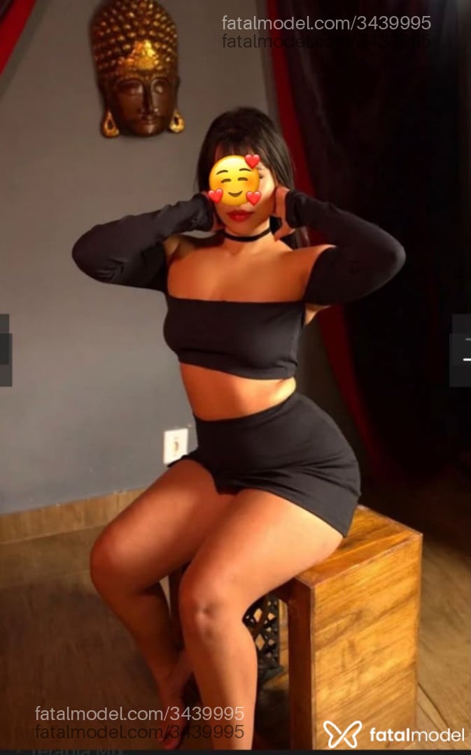 Acompanhante mulher morena (o) de olhos castanhos - Eloisa