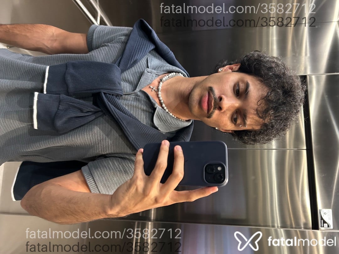 Acompanhante homem morena (o) de olhos castanhos - Peterpan