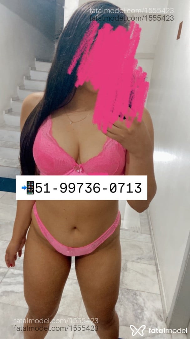 Acompanhante mulher com cabelo castanho de olhos pretos - Luna Campos Acompanhante mulher com cabelo castanho de olhos pretos - Luna Campos