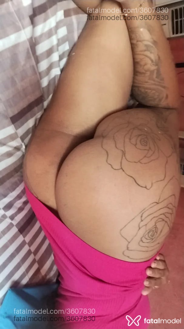 Acompanhante mulher morena (o) de olhos pretos - Amanda Ingrid