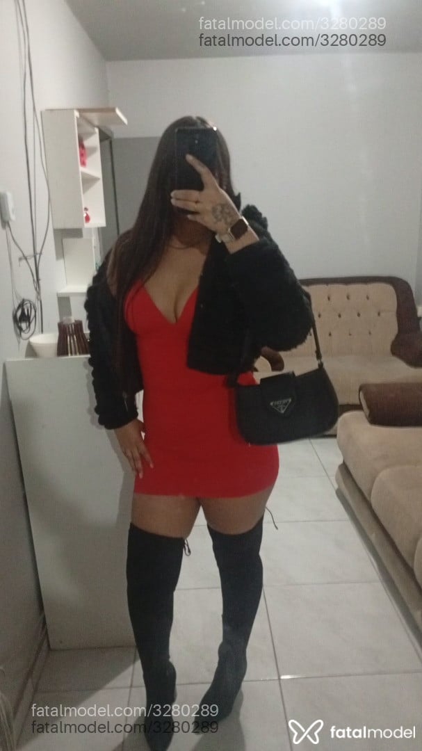 Acompanhante mulher morena (o) de olhos castanhos - Lorrany Prado